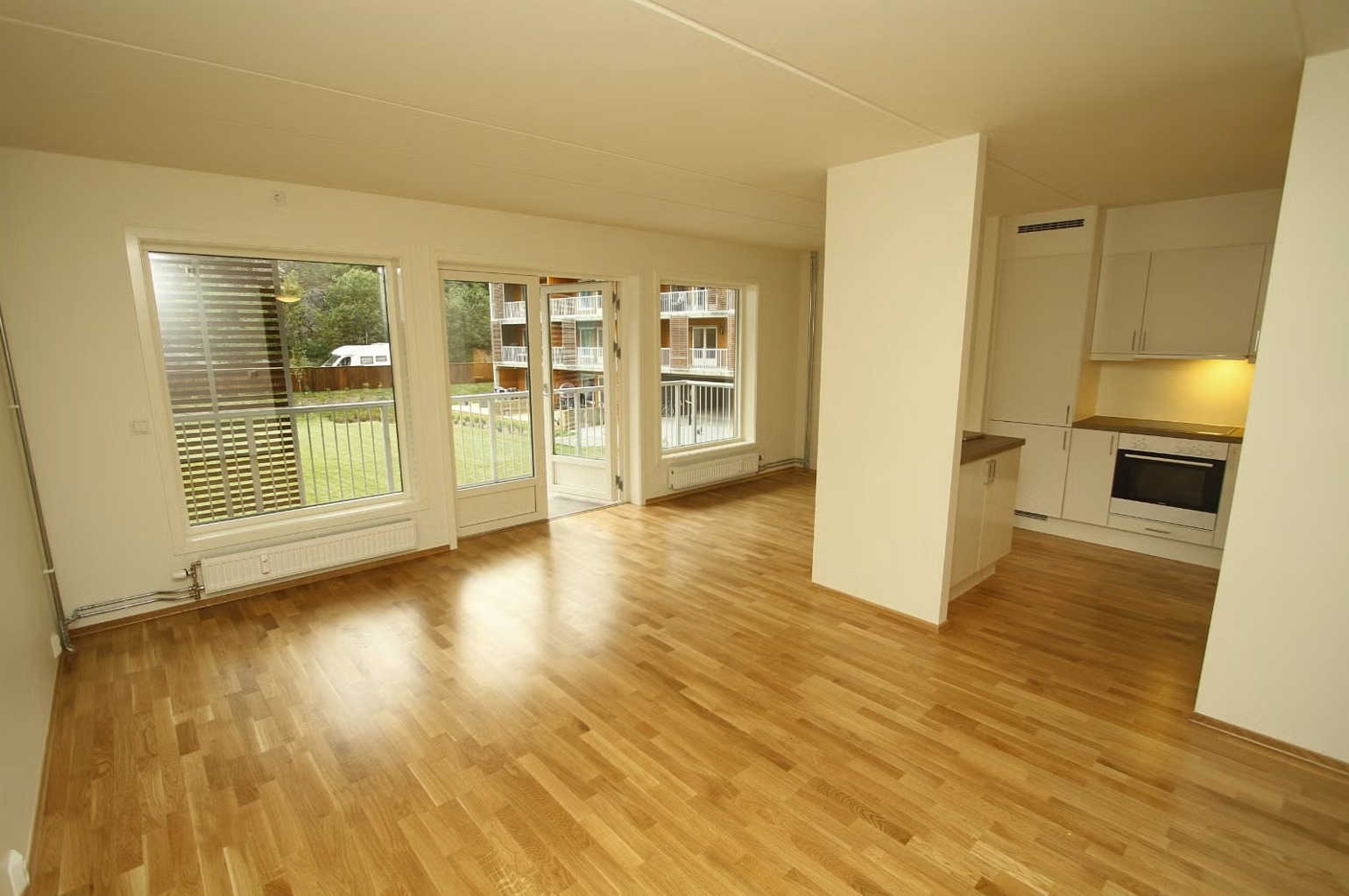 Kjøkken og stue, åpen løsning